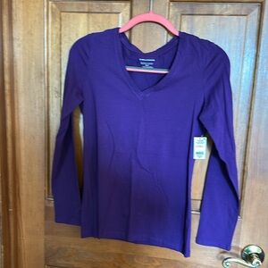Womens long sleeve purple top, size S/p